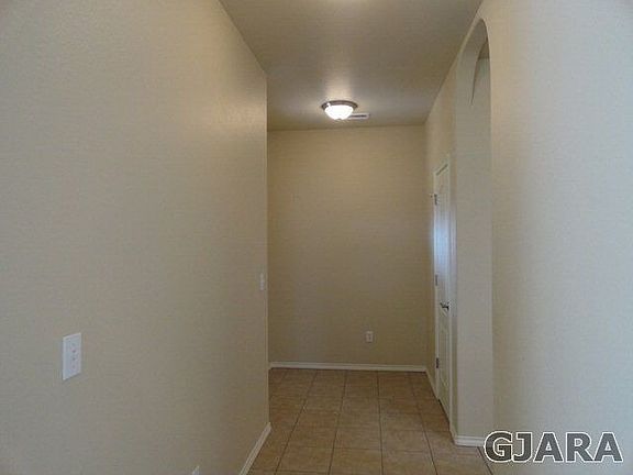 3rd image of 3154 Ellingwood Ave