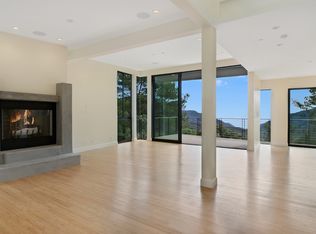 21078 Waveview Dr, Topanga, CA 90290
