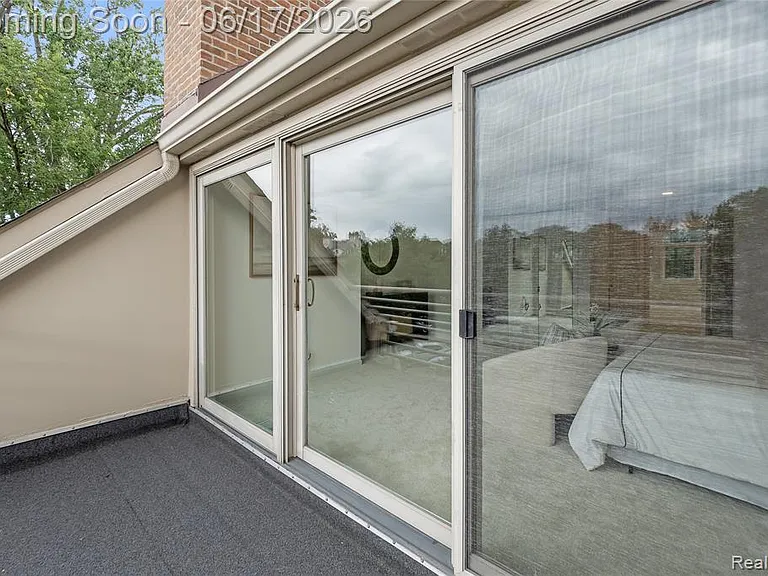 511 Brookside Ave — Photo 21