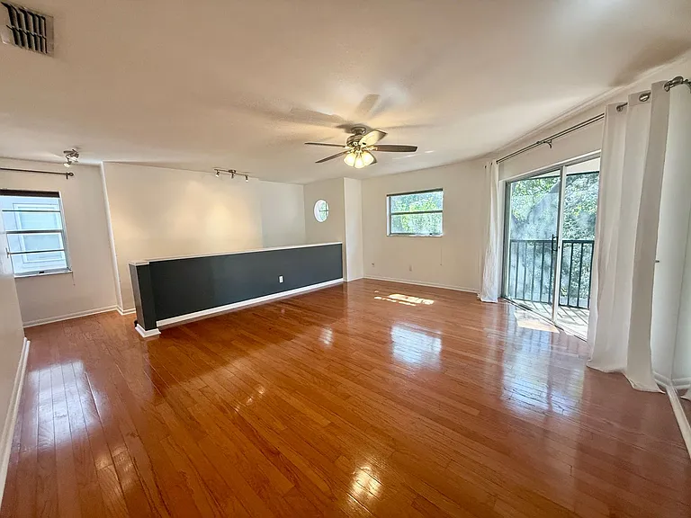 476 Santa Cruz Pl NE #F — Photo 7