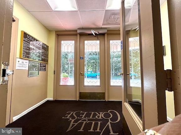 3rd image of 14805 Pennfield Cir APT 307