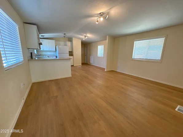 549 E MCKELLIPS Road #2, Mesa, AZ 85203