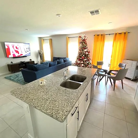145 Silver Maple Bnd — Photo 9