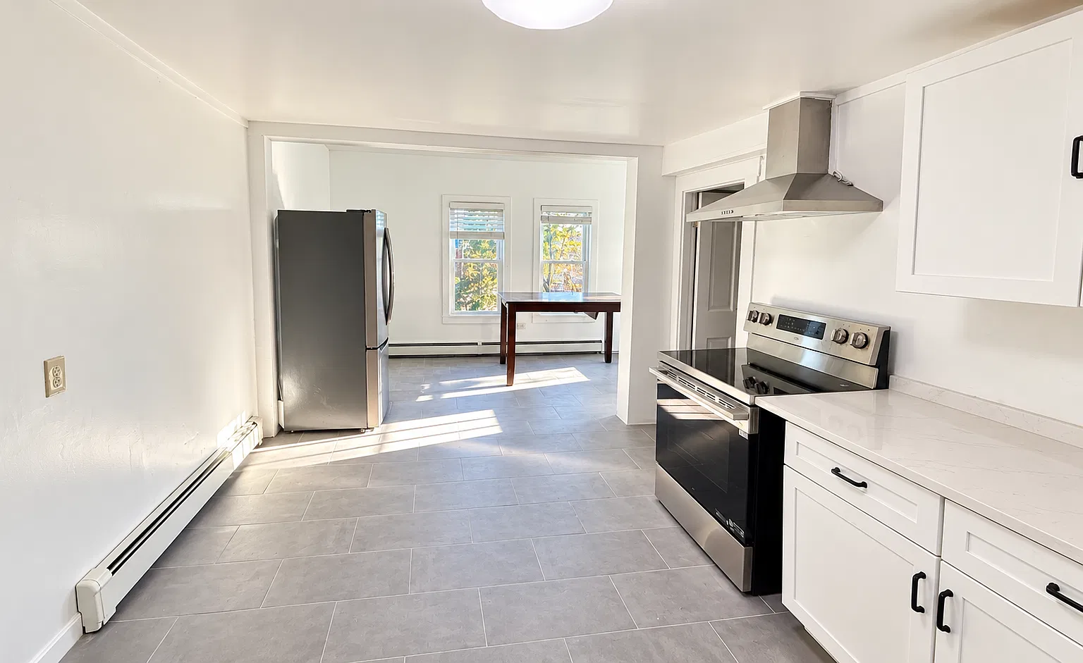 3 bed, $2,650 — Photo 3
