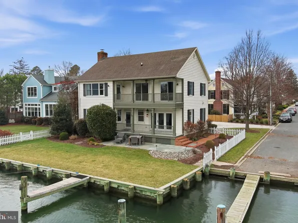 222 E Chestnut St, Saint Michaels, MD 21663