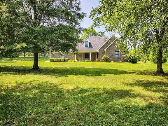 2nd image of 11850 Whispering Pines Dr