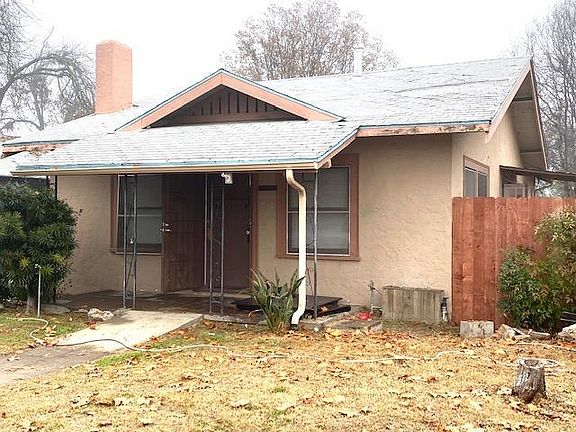 4th image of 1006 N Farris Ave