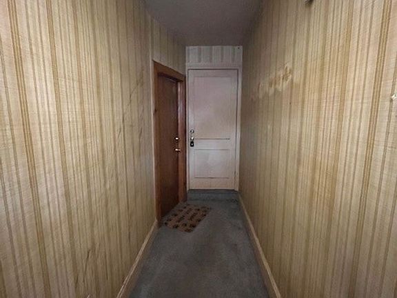 3rd image of 416 E Union St APT 2