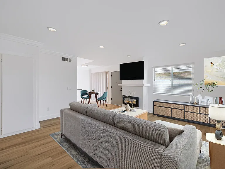 510 Spring Rd #120 — Photo 8