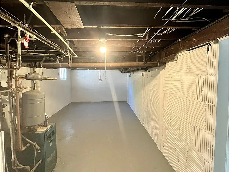 721 Polk Ave — Photo 32