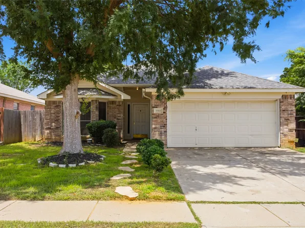 5503 Alta Verde Cir, Arlington, TX 76017