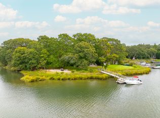 10 Helens Ln, Southampton, NY 11968