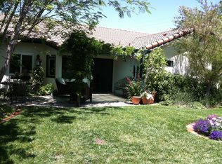 1693 Honeysuckle Ct, Encinitas, CA 92024