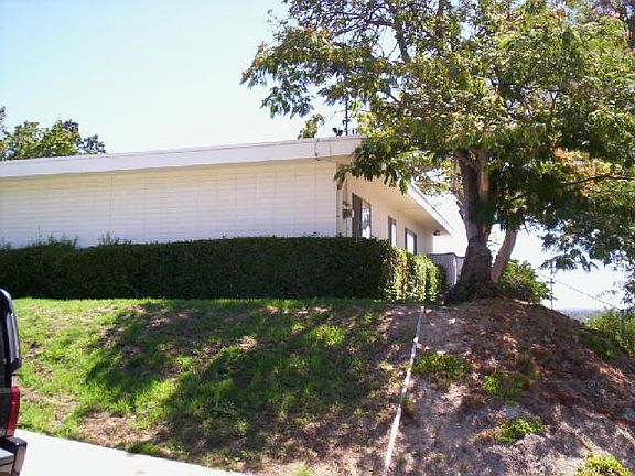 2nd image of 8576 Farralone Ave