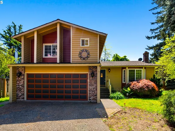 1700 NW Towle Ct, Gresham, OR 97030