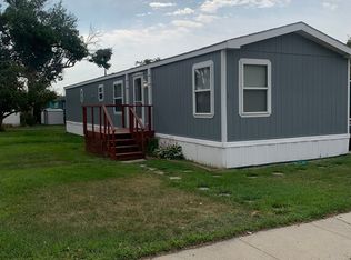 882 E 7th St, Powell, WY 82435