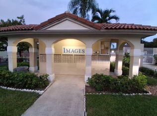 Pembrpke Point, Pembroke Pines, FL 33026