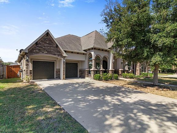 4th image of 11519 Domina Street