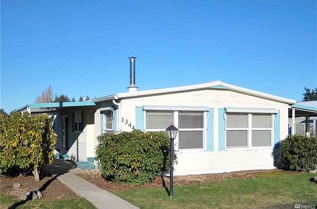 1st image of 1344 Alonda Ln NE