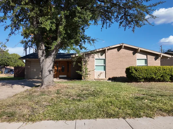 3602 Palm Dr, Mesquite, TX 75150