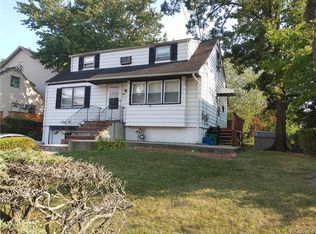 1 Marman Pl, Spring Valley, NY 10977