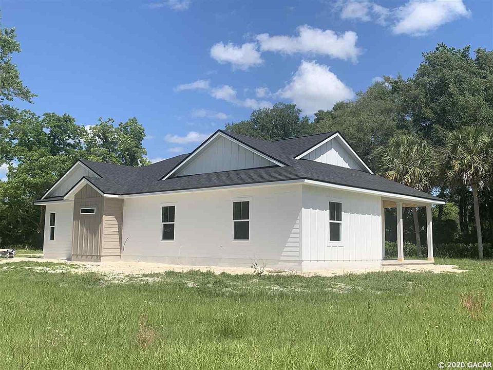 1st image of 118 SW Asheville Way
