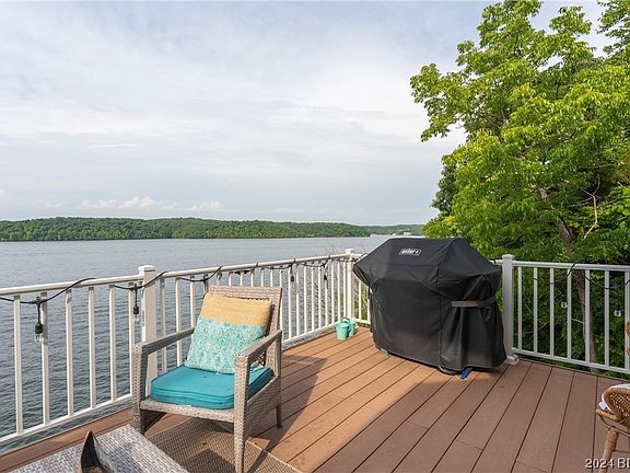 2nd image of 51 Seabright Dr