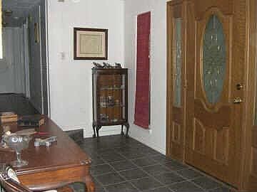 2nd image of 6723 Winterwood Ln