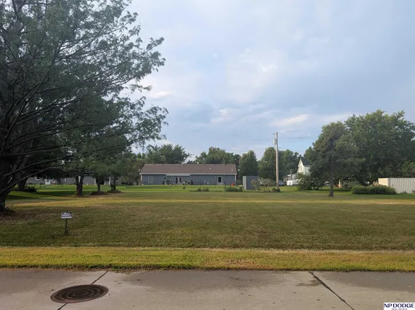 423 W Sheryl Ave, Fremont, NE 68025