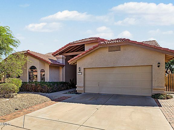 4th image of 3711 E SUMMERHAVEN Drive