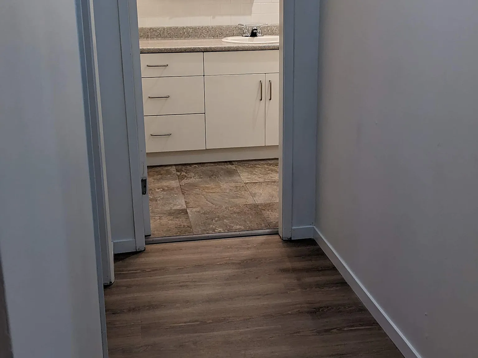 1 bed, 650 sqft, $1,750 — Photo 2