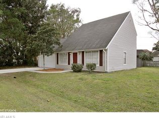 17170 Capri Dr, Fort Myers, FL 33967