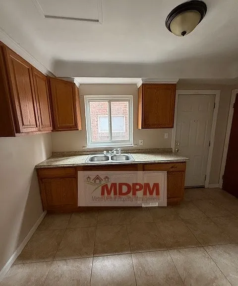 14422 Rutherford St — Photo 7