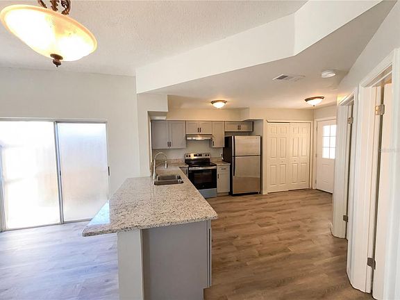 2nd image of 780 Olympic Cir #I3