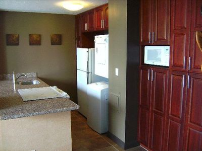 2121 Algaroba St APT 1602, Honolulu, HI, 96826