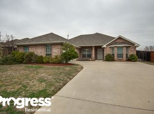 1533 Steamboat Trl, Lewisville, TX 75077