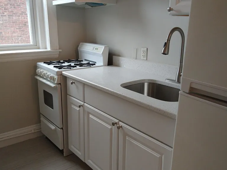 1193 Commonwealth Ave #16 — Photo 20