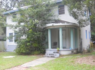 220 SE 8th St, Gainesville, FL 32601