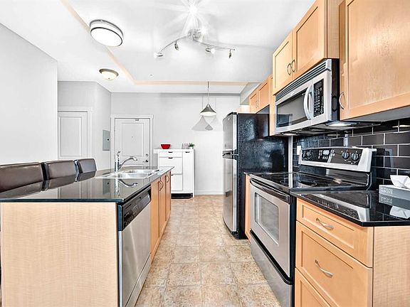 2nd image of 11811 S Lake Fraser Dr SE #5601