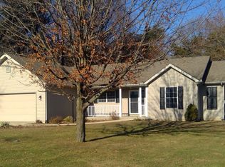 22105 Brick Rd, South Bend, IN 46628