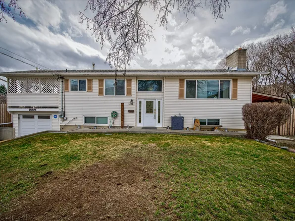 1669 Westmount Dr, Kamloops, BC V2B 6A4