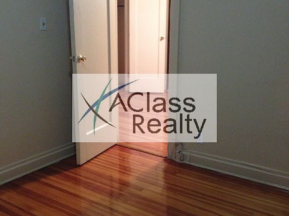 3rd image of 2516 18th St APT 2