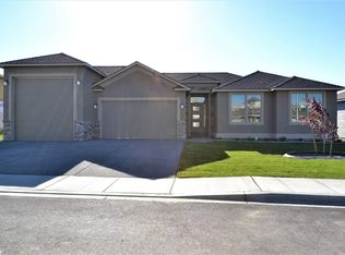 2655 Grayhawk Loop, Richland, WA 99354