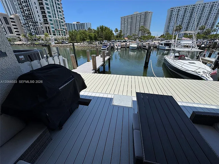 336 Poinciana Dr #1008 — Photo 30