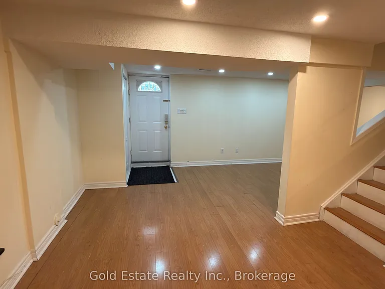 5202 Huntingfield Dr E — Photo 27