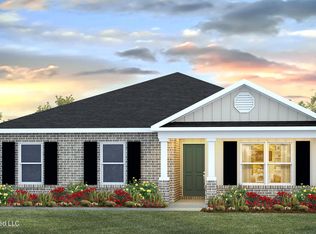 83 Kings Crossing Dr, Lucedale, MS 39452