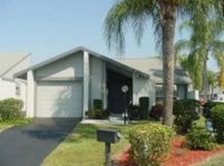 9713 Maplecrest Cir, Lehigh Acres, FL 33936