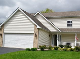 16232 Fairfield Dr, Plainfield, IL 60586