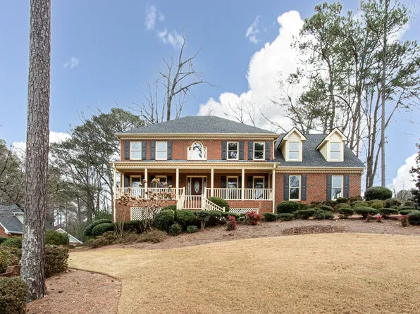 1825 Vintage Dr, Snellville, GA 30078