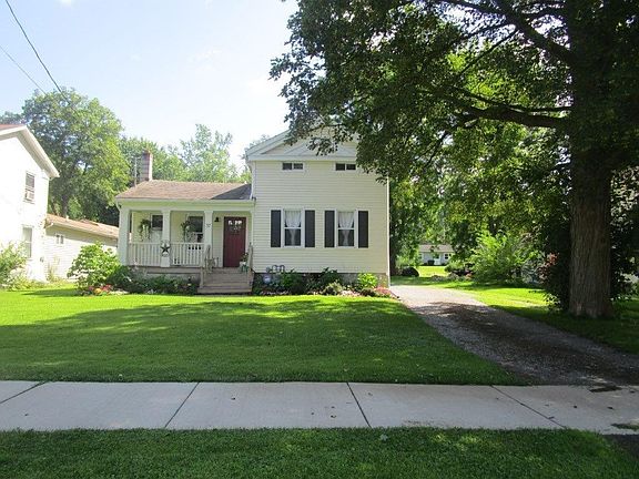 2nd image of 37 Gilbert St